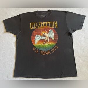 Led Zeppelin US Tour 1975 Men’s T-Shirt Black Size 2XL
